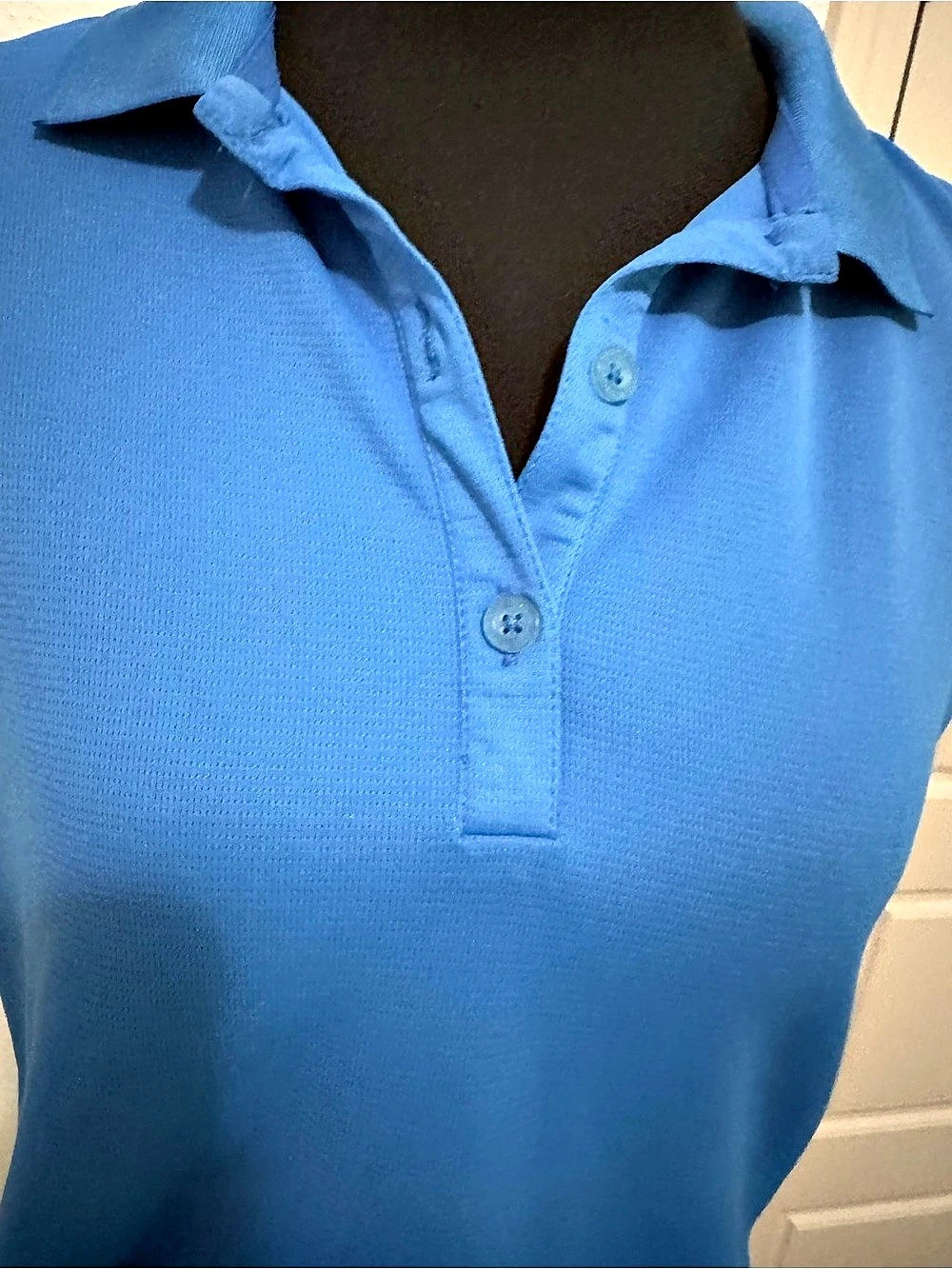 Columbia Women's Blue Polo Shirt Size Medium Like New - Picture 4 of 7